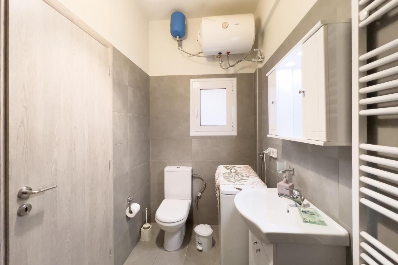 Cozy Cityscape Apartment In Афіни Екстер'єр фото