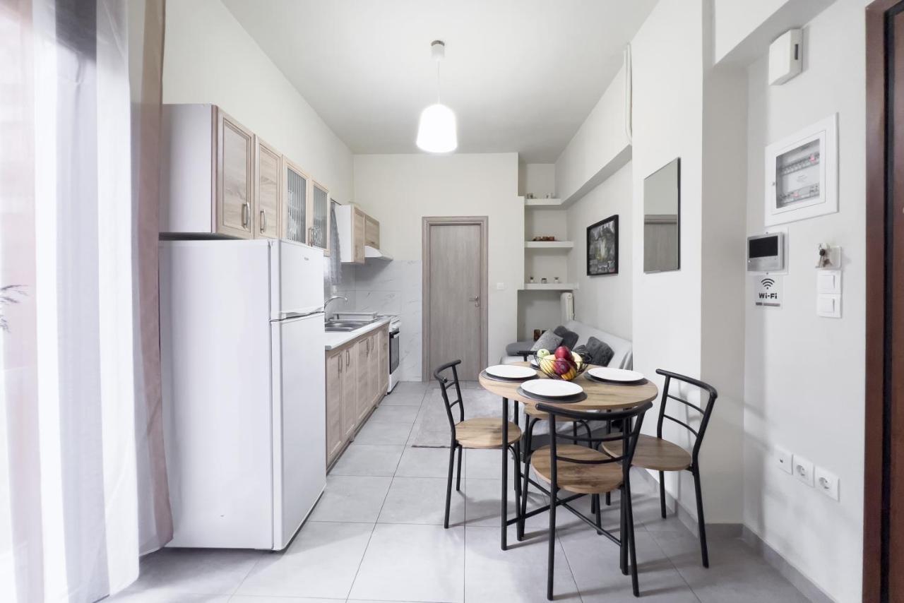 Cozy Cityscape Apartment In Афіни Екстер'єр фото