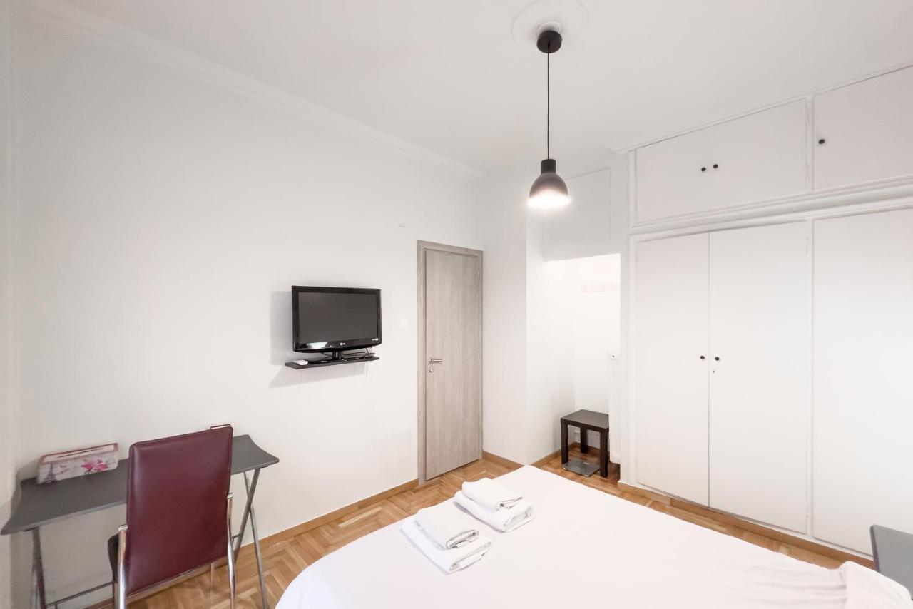 Cozy Cityscape Apartment In Афіни Екстер'єр фото