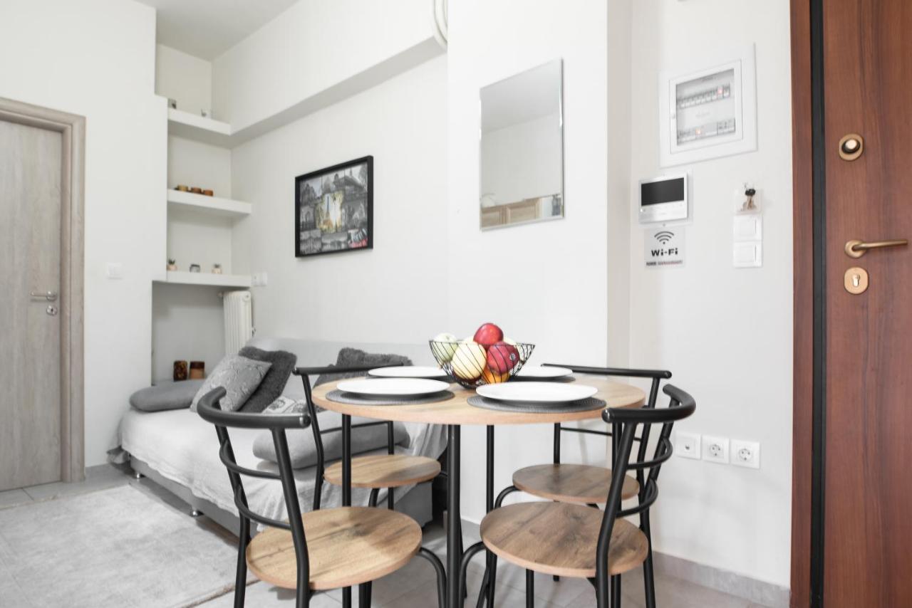 Cozy Cityscape Apartment In Афіни Екстер'єр фото