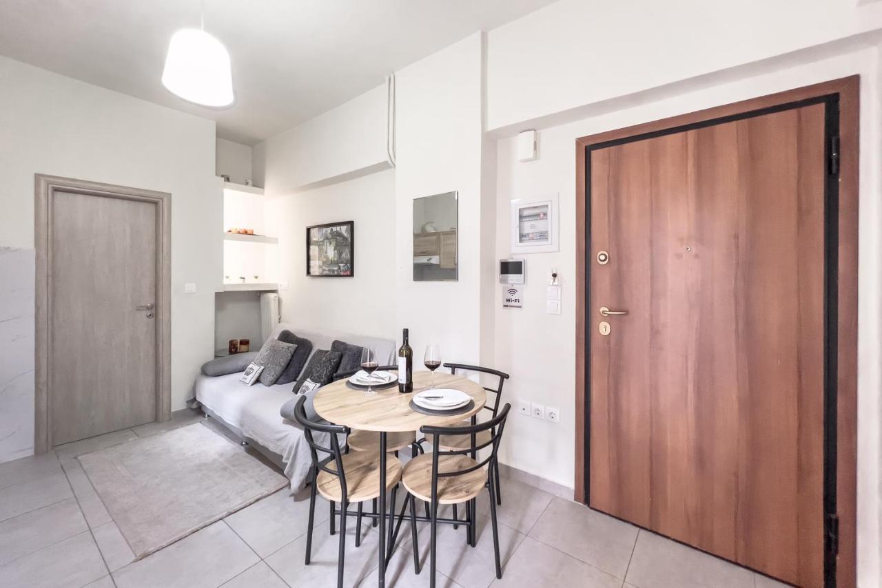 Cozy Cityscape Apartment In Афіни Екстер'єр фото